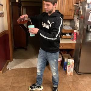 Meet your Posher, Kyle